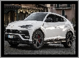 Lamborghini Urus Carbon